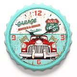 Menterry Fles Cap Ontwerp IJzeren Retro Wandklok