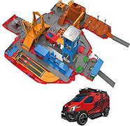 MicroMachines Micro Machines MMW0042 - Grote speelset Super Van City met meer dan 20 speelgebieden + 3 exclusieve voertuigen