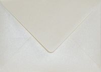 Netuno Metallic (parelmoer) ecru enveloppen A6 - 125 x 175 mm - B6 - 25 stuks - 120 gram