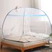 Haorui Industrial Technology Co., Ltd. Pop-up klamboe voor tweepersoonsbed - 180 x 200 x 150 cm - Blauw/Wit