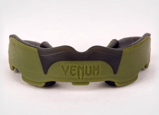 Venum Predator Mouth Guard - Khaki Zwart - Senior