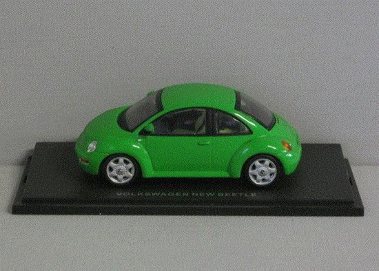 VOLKSWAGEN New Beetle - 1:43