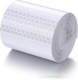 Merkloos / Sans marque Scootmobielaanhuis Reflecterende Tape / Stickers - Reflectie Reflector Plakband - Reflectietape Reflecterend Zelfklevend 300x5 CM - Wit