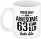 Bellatio Decorations This is what an awesome 63 year old looks like - cadeau koffiemok - beker - 300 ml - verjaardag 63 jaar - kado mok / beker