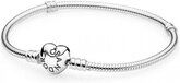 Pandora Moments armband met hartsluiting - 17 cm - Zilver