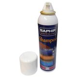 Saffier Saphir Shampoo reinigt vuil- en watervlekken door dagelijks gebruik.