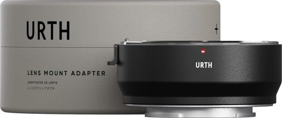 Urth Lens Mount Adapter - Canon EF/EF-S Lens to Sony E-camera body (Electronic) - Black