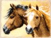 Vervaco Knooptapijt Kit Vurige Paarden 50 x 40 cm