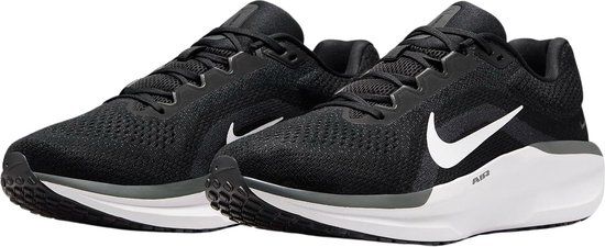 Nike Winflo 11 Hardloopschoenen Heren Zwart/Wit Maat 44.5