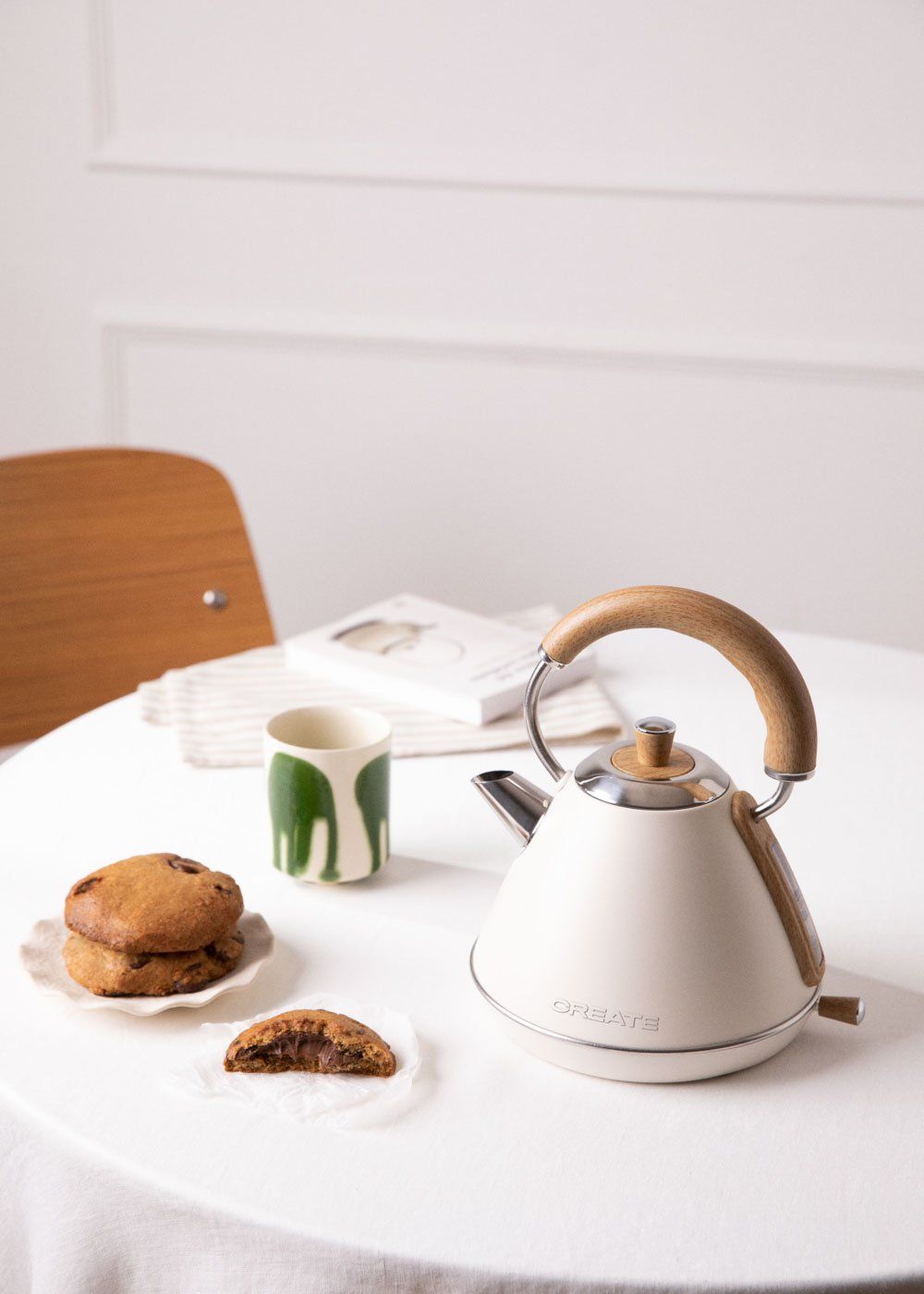 CREATE Waterkoker Retro - 1.7 Liter - RVS - Pastelblauw
