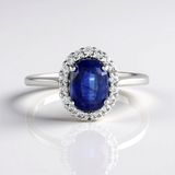 Cavill - Zilveren Ring - 925 Sterling & Platina Coating - 1,37 ct Ovale Nepalese Kyaniet & 18 Cambodjaanse Zirkonia - Elegante Dames Sieraden