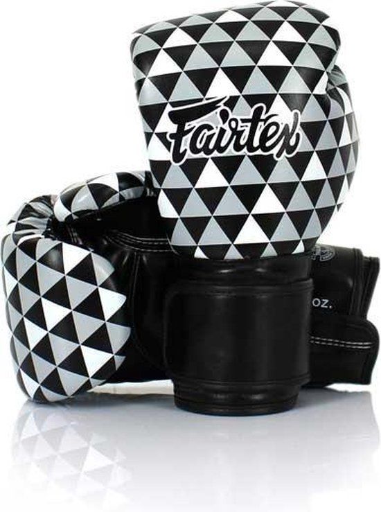 Fairtex Improved Fit Prism (Kick)bokshandschoenen - Zwart/Wit - 12 oz