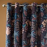 Catherine Lansfield Exotische bladeren zacht gerecycled polyester velours 117x183 cm ooggordijnen twee panelen zwart