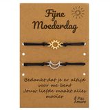 Pax Amare Moeder Dochter Armbandjes voor 2 "Fijne Moederdag" - Zon & Maan - Moeder Kind Armbandjes met Persoonlijk Cadeau Kaartje voor mama - Zilverkleurig & Goudkleurig - Elastisch Verstelbaar