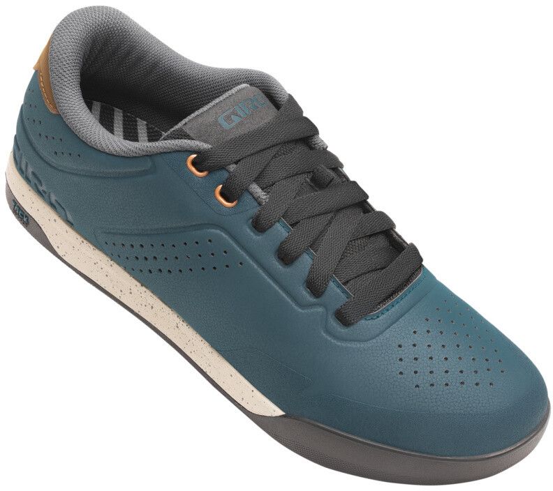 Giro Latch Schoenen Dames - Blauw - Maat: -