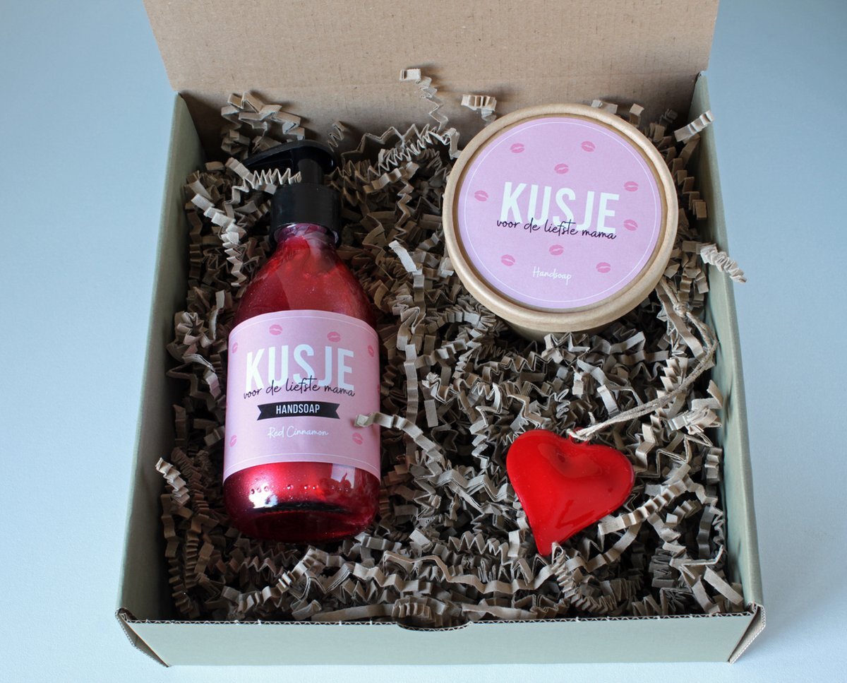 Sammies Giftboxes, soap & gifts Minibox 'Kusje voor Mama' - cadeau Moederdag - zeep