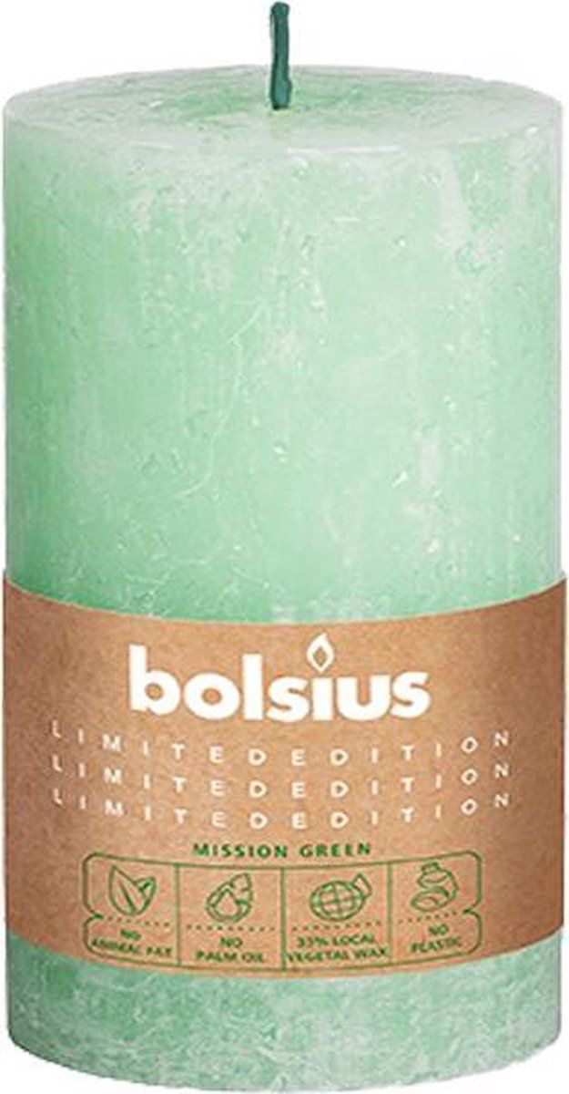 Bolsius Rustiek Kaars Divine Earth Water - Groen - 130/68 - 8717847142511