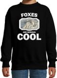 Bellatio Decorations Shoppartners Bv Dieren vossen sweater zwart kinderen - foxes are serious cool trui jongens/ meisjes - cadeau poolvos/ vossen liefhebber - kinderkleding / kleding 98/104