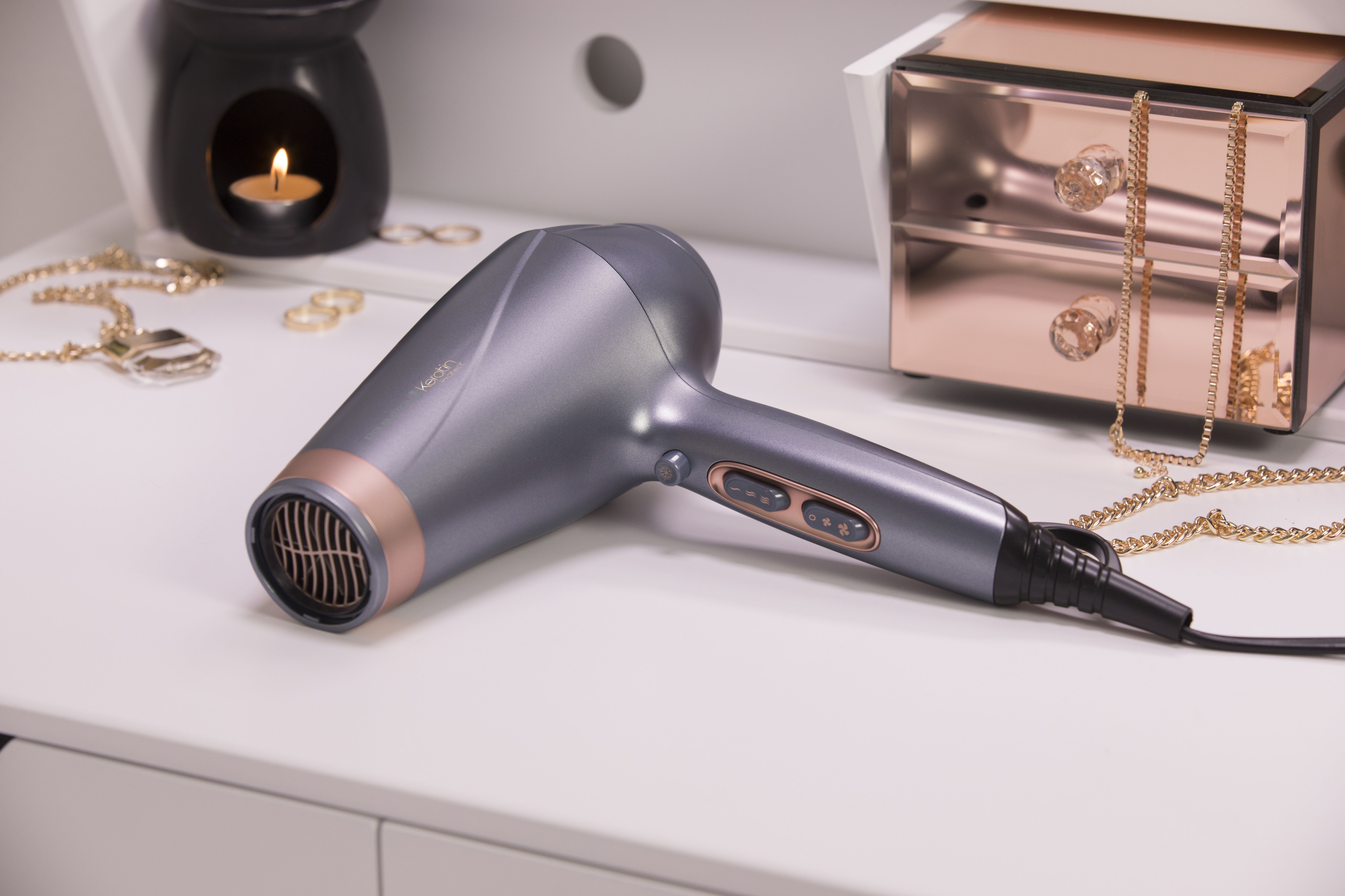 Remington AC8820 - Haardroger - 2200W - Zilver