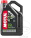 Motul Huile 510 2T 4L Semi-Synthétique 0W08 Huile Moteur 2 Temps pour Motos et Scooters