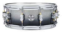 Pacific Drums Concept Maple Snare, 35,6 cm x 14 cm, zilver naar zwart glitter lak