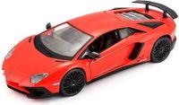 Lamborghini BURAGO Metalen auto Lamborghini Aventador LP 750-4 SV op 1/24e schaal