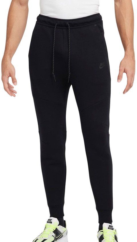Nike Sportswear Tech Fleece Joggingbroek Heren - Maat M - Zwart