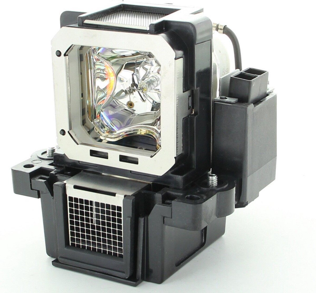 QualityLamp JVC DLA-X7000B beamerlamp PK-L2615U / PK-L2615UG, bevat originele NSHA lamp. Prestaties gelijk aan origineel.