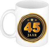 Bellatio Decorations 45 jaar thema koffiemok Medaille - jubileum - verjaardag - zwart met goud - Cadeau beker - 300 ml - keramiek
