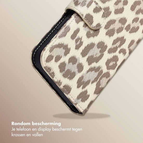 Selencia Sabi Bookcase met Panterprint voor de Apple iPhone 12 (Pro) - Soft Ivory