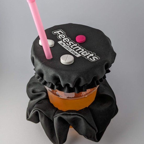 STFU Feestmuts - Festival Drink Cover - Scrunchie - Nightcap - Zwart
