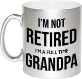 Bellatio Decorations Shoppartners Bv Im not retired im a full time grandpa koffiemok / theebeker - 330 ml - zilverkleurig