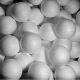 Merkloos Piepschuim bol/bal - 30x stuks - wit - D5 cm