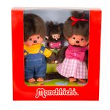 Sekiguchi Monchhichi 254870 - Originele Monchhichi set meisje met jurk en strik, jongen met tuinbroek en baby met luier, ca. 20 cm grote knuffel van bruin pluche