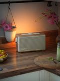 Pure Classic Aura - Draagbare Bluetooth-luidspreker met sfeerverlichting, Wit/Eiken