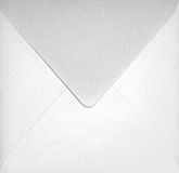 Netuno Metallic (parelmoer) witte enveloppen vierkant K4-153 - 153 x 153 mm - 25 stuks