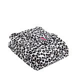 Betsey Johnson Luipaard Collection Witte sneakers – Ultra Plush Fleece – Oversized Bedding – Luxe Warm – Machine wasbaar, Kingsize, Leopard Pink