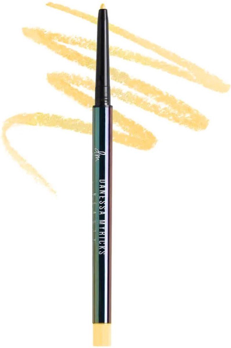 Danessa Myricks Beauty - Infinite Chrome Pencil Lemon Quartz - Groen/Goud