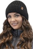 Vivisence Dames Wintermuts - Geribde Gebreide Stof Met Omgeslagen Rand Zonder Fleecevoering Met Eco Leren Patch Met Logo - Zwart