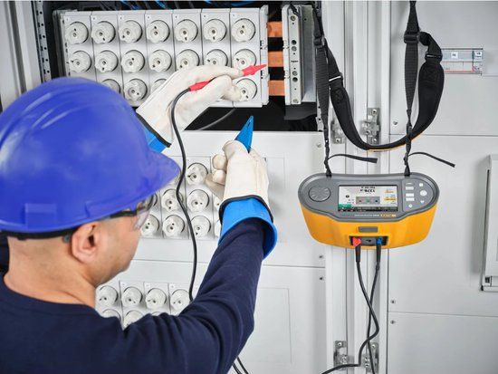 Fluke 1672 SCH Installatietester
