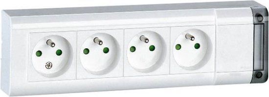 LEGRAND Stekkerdoos - 4-Way Power Strip - 1.5m Cord - French Manual