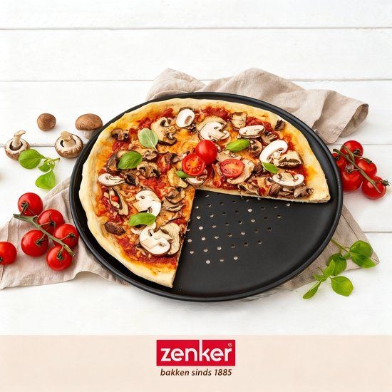 Zenker Set van 2 pizzaplaten 32 cm en een pizzasnijder
