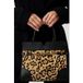 GUESS Annah Petit Sac à main en poney léopard