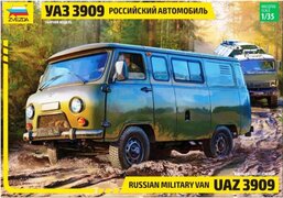 Zvezda 1:35 3644 Russian Military Van UAZ 3909 Plastic kit