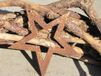 Étoile sur rouille noble à suspendre, 5 branches ouvertes - 4 cm