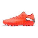 PUMA Future 9 Fusion Low Cut MG Unleashed - Rouge éclatant/Blanc/Noir/Argenté - Multi Ground (MG), pointure 42½
