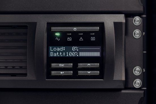 APC Smart-UPS SMT750RMI2UC - Noodstroomvoeding - 750VA - Rack Mountable