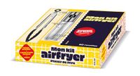 Coffret Mon kit airfryer: Plaisir de frire. Avec 1 pince en métal, 1 spray à huile en verre et 1 livre de recettes