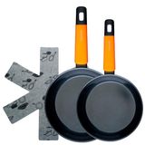 Fackelmann Soft Set van 2 pannen met antiaanbaklaag, 20/24 cm en 2 beschermers