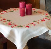 Vervaco Tafelkleed Kit Kerst Borduurpakket 80 x 80 cm